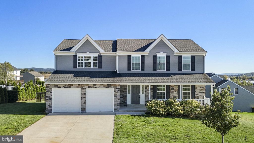Photo of 304 Ida Red Drive, LEESPORT, PA 19533 (MLS # PABK2063282)