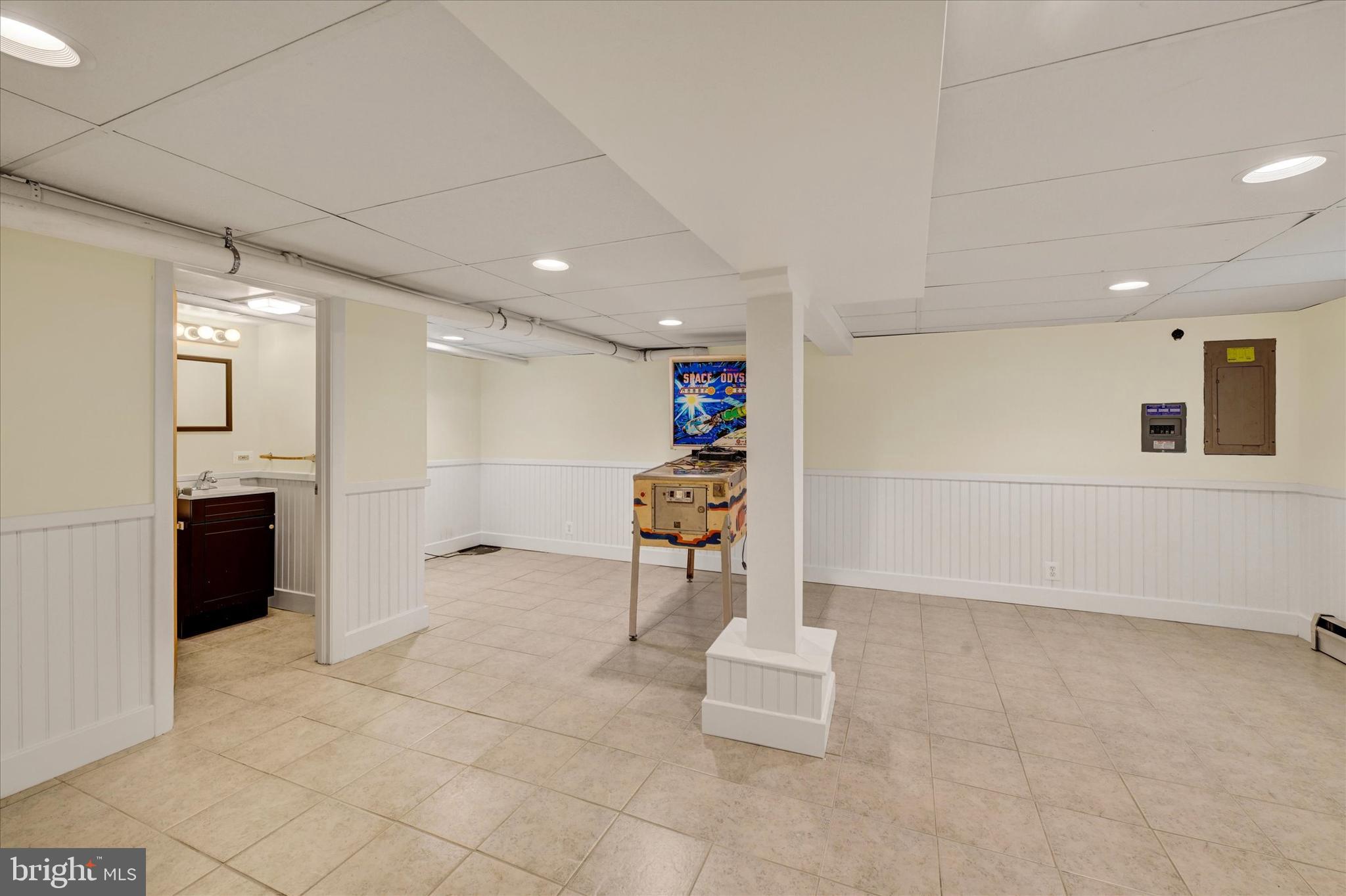 AIGBURTH - Residential