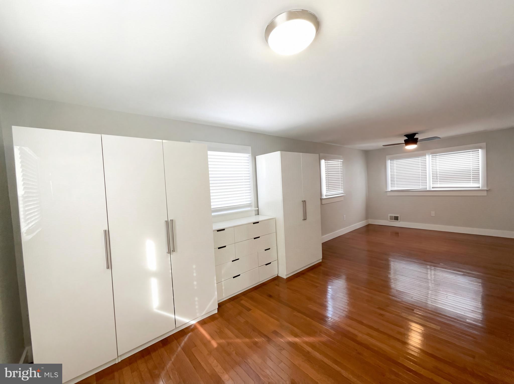 ROSE HILL PARK - Residential