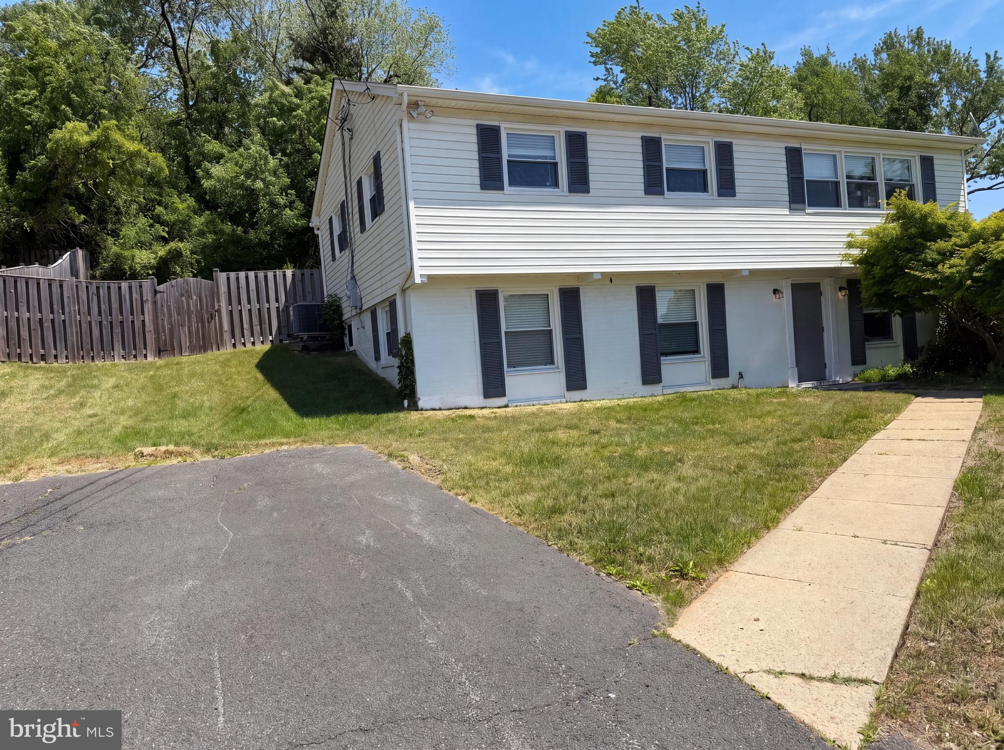 ROSE HILL PARK - Residential