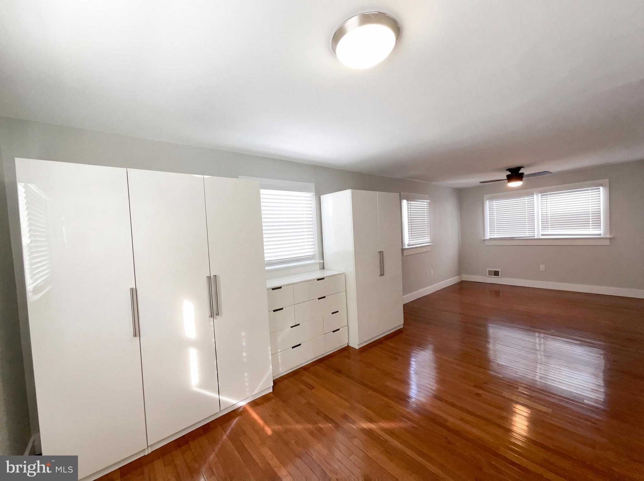 ROSE HILL PARK - Residential