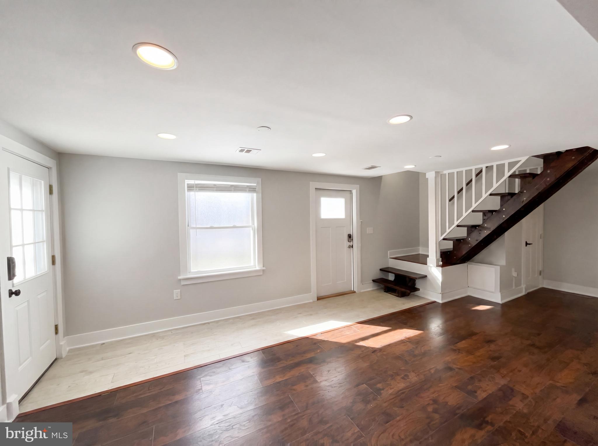 ROSE HILL PARK - Residential