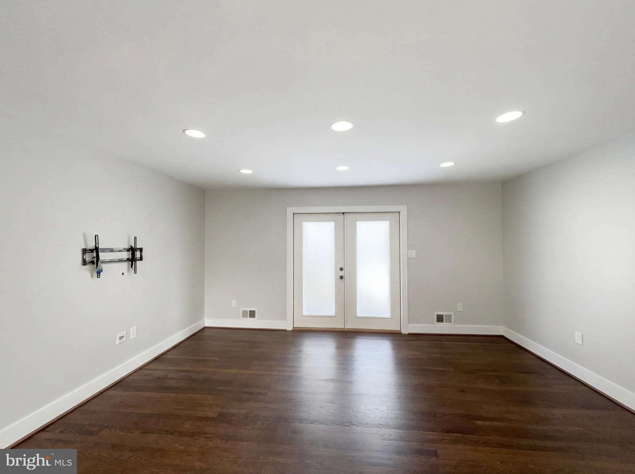 ROSE HILL PARK - Residential