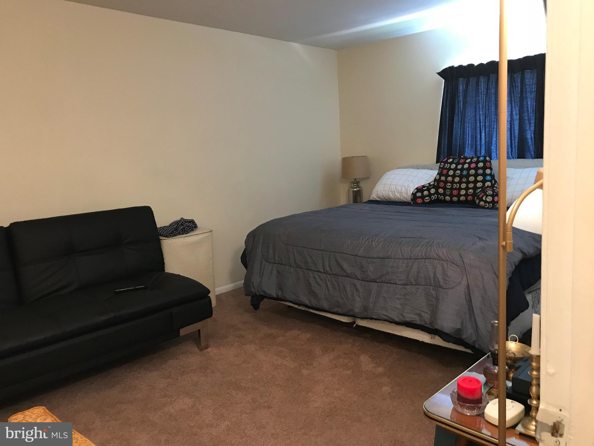 FRENCHMANS CREEK - Residential