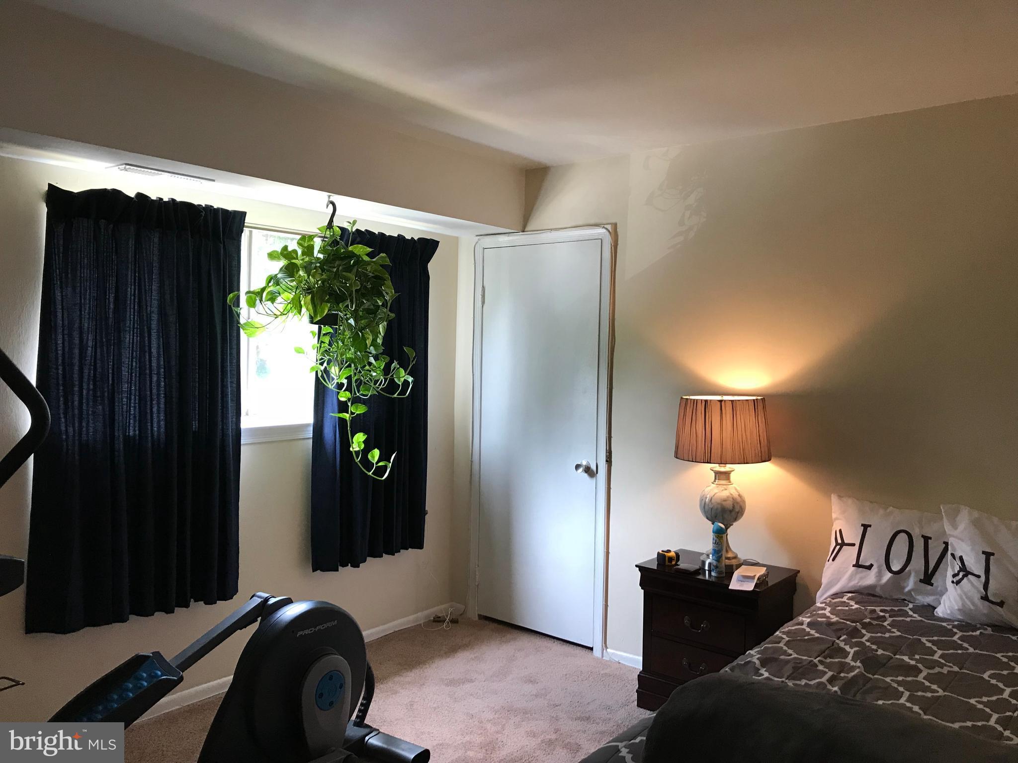 FRENCHMANS CREEK - Residential