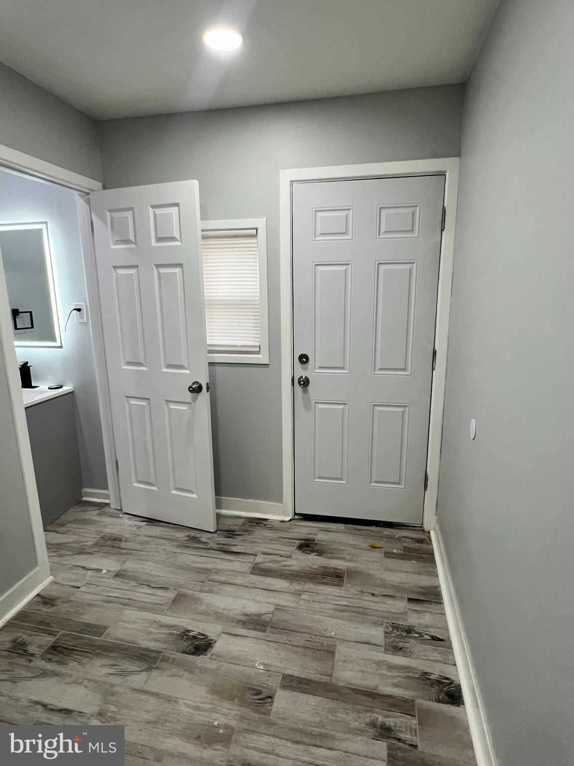 FRANKFORD - Residential