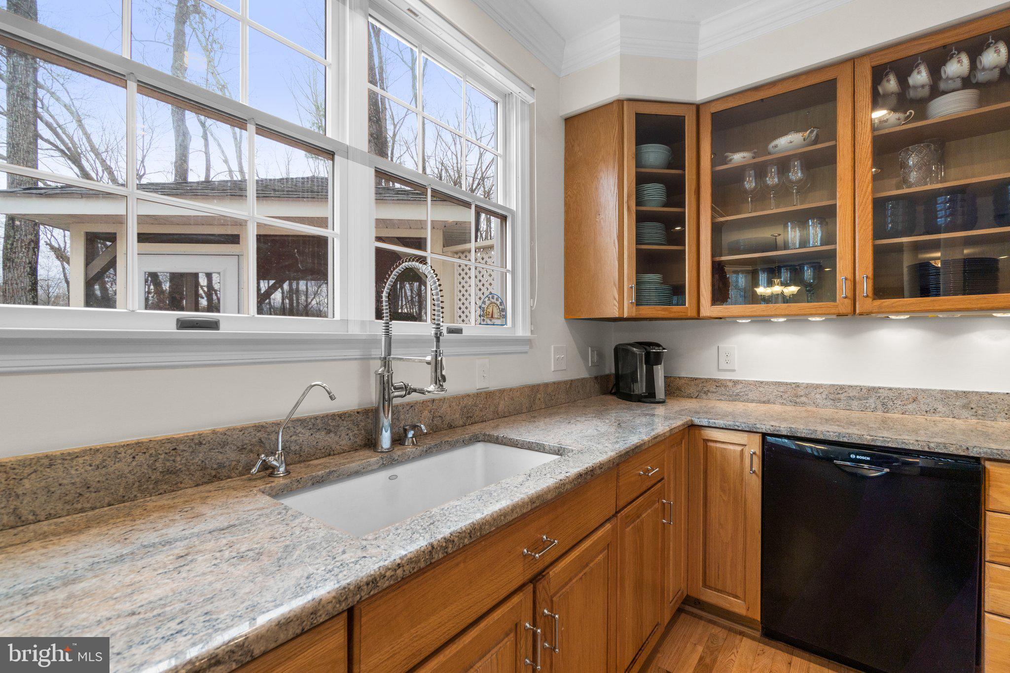 MEADOWOOD - Residential