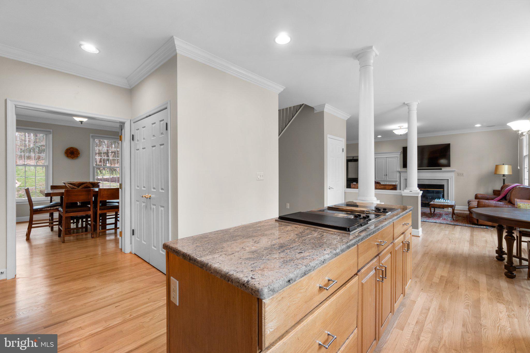 MEADOWOOD - Residential