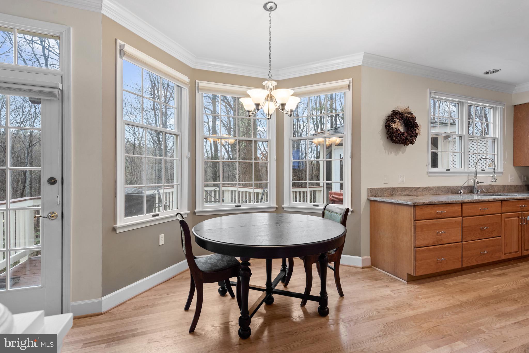 MEADOWOOD - Residential