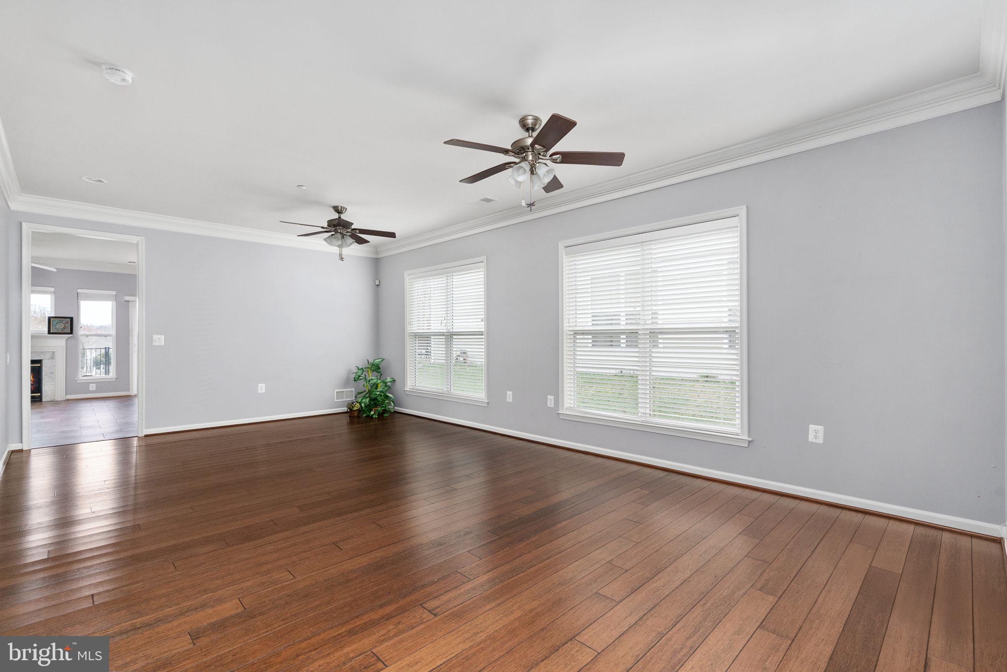 FALLS RUN - Residential