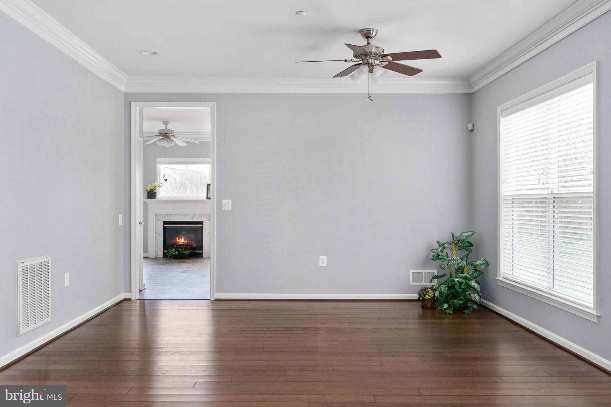 FALLS RUN - Residential