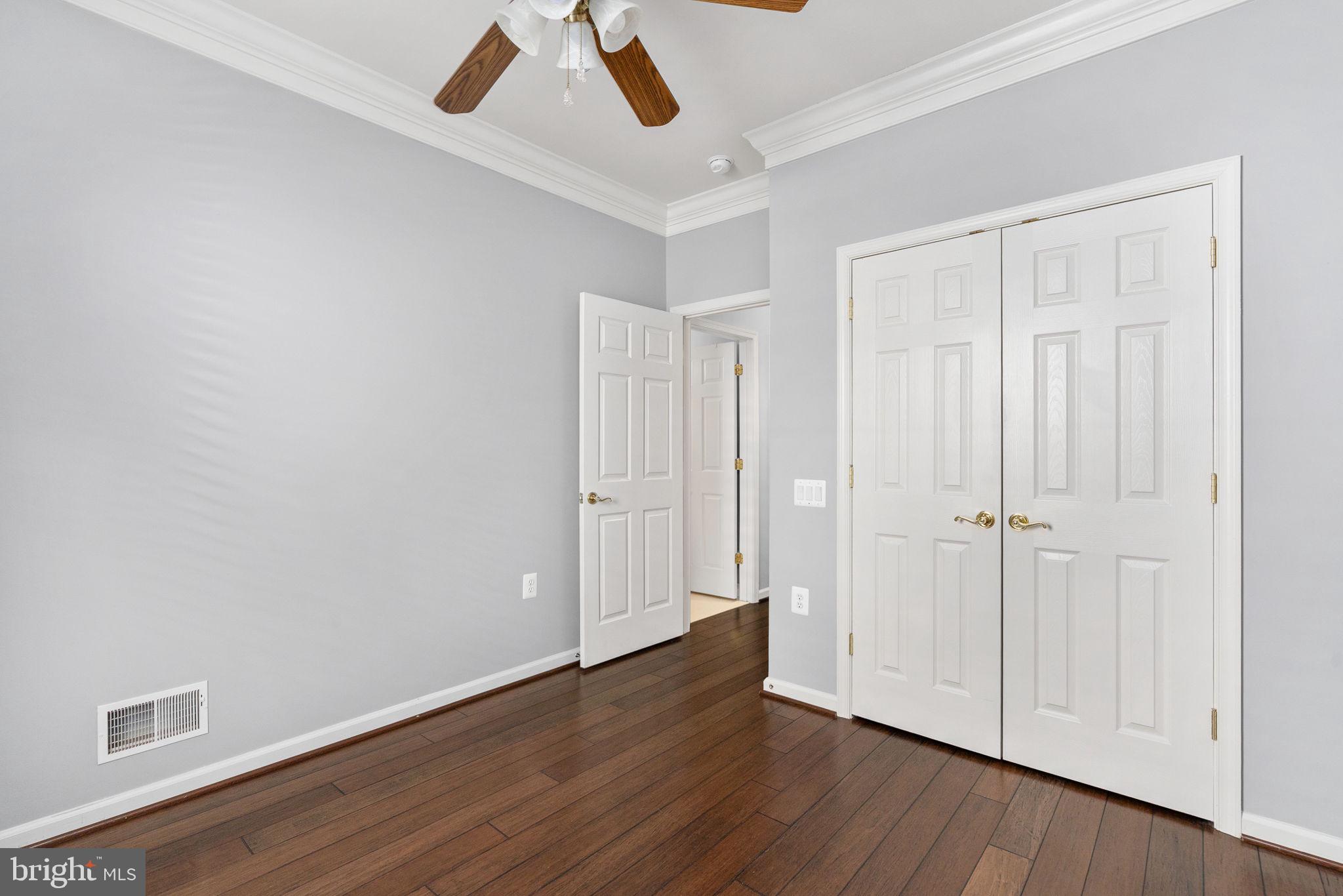 FALLS RUN - Residential