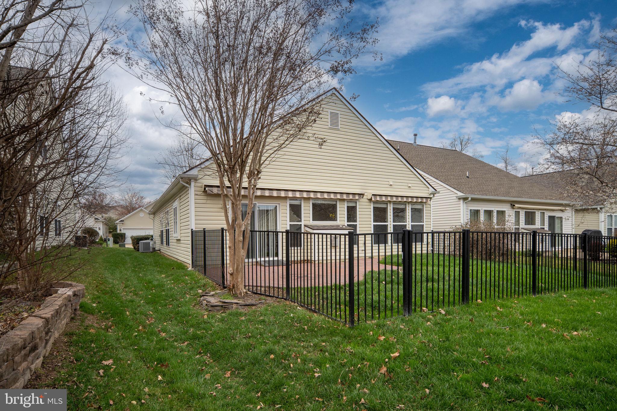 FALLS RUN - Residential