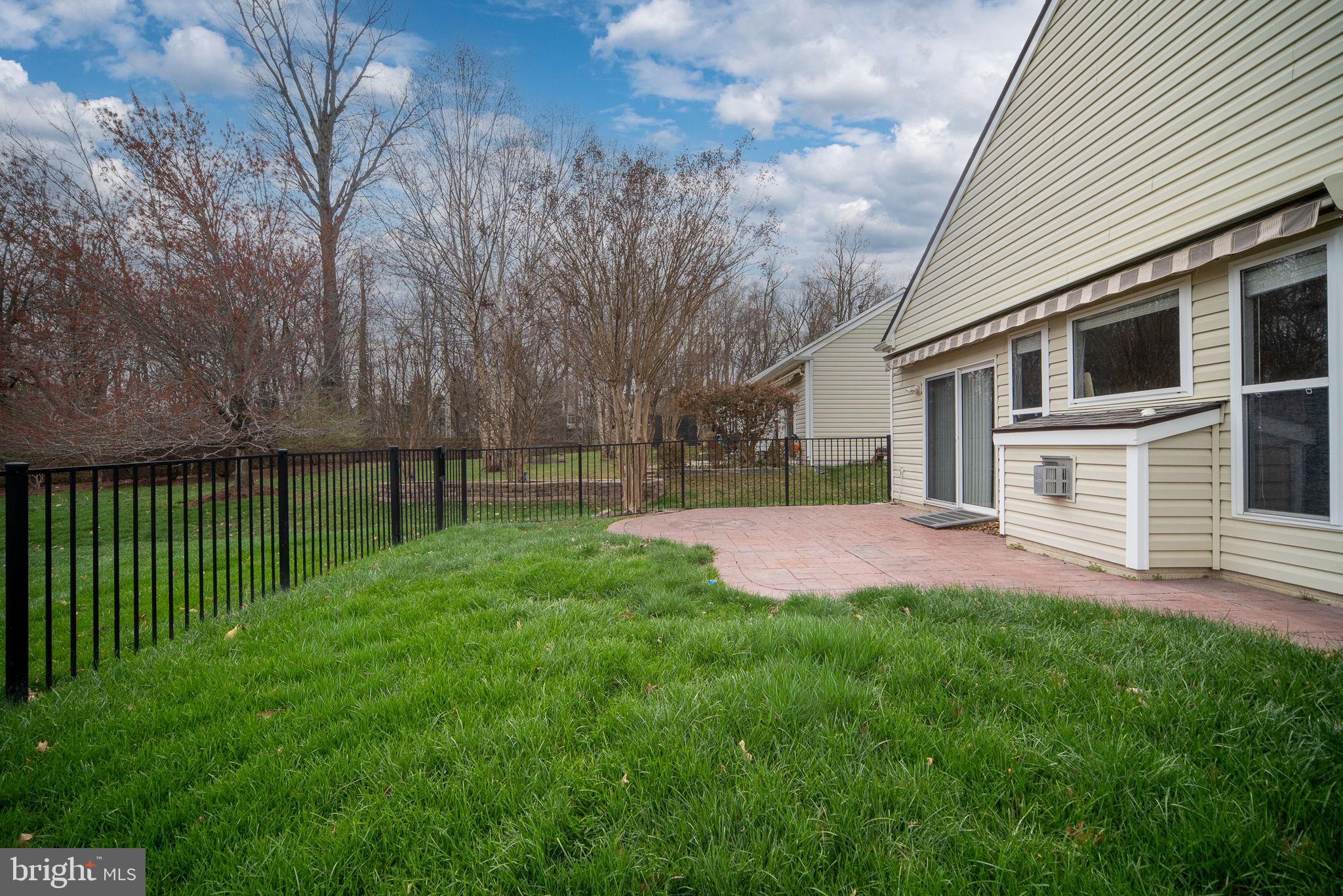 FALLS RUN - Residential