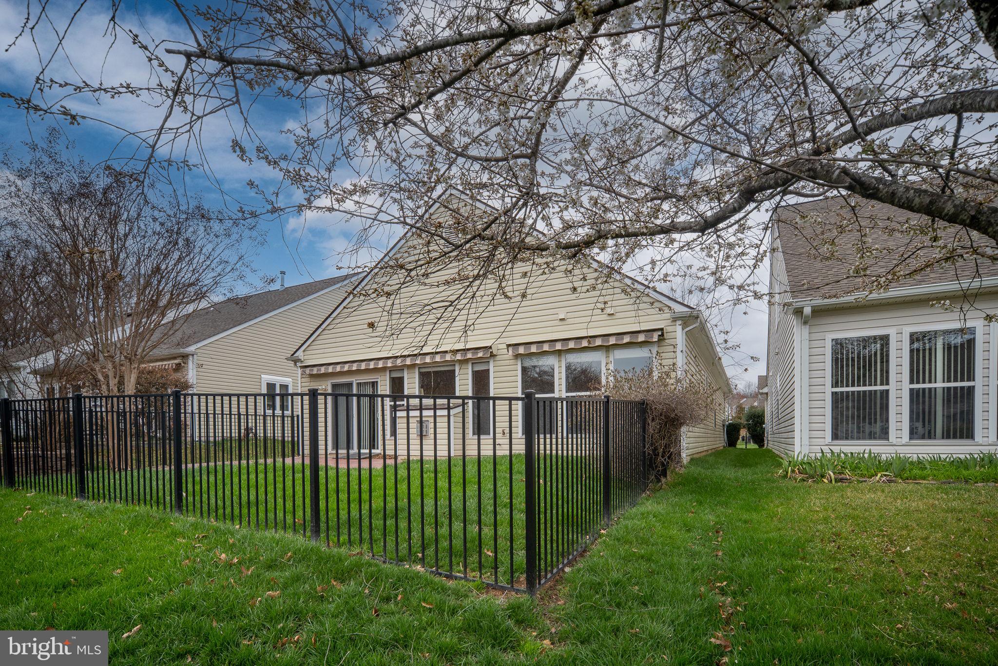 FALLS RUN - Residential