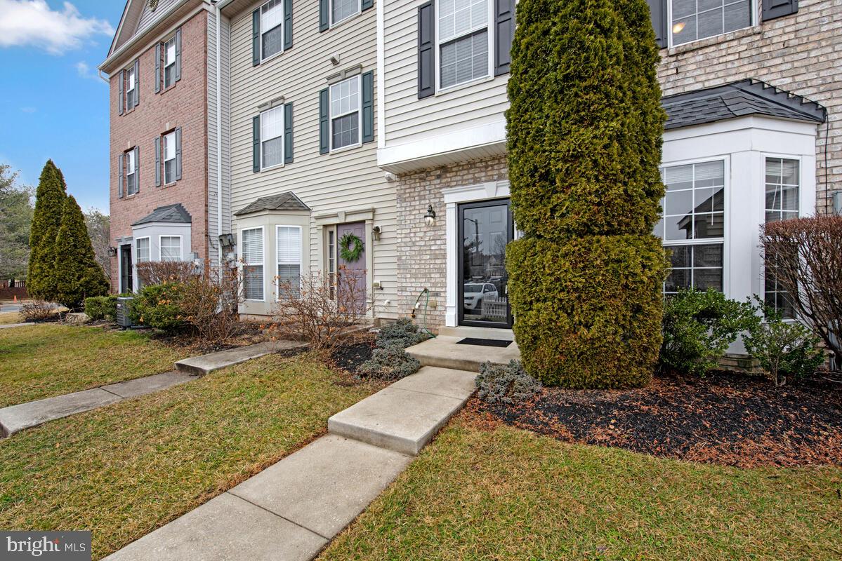 ENCLAVE AT SEVEN OAKS - Residential