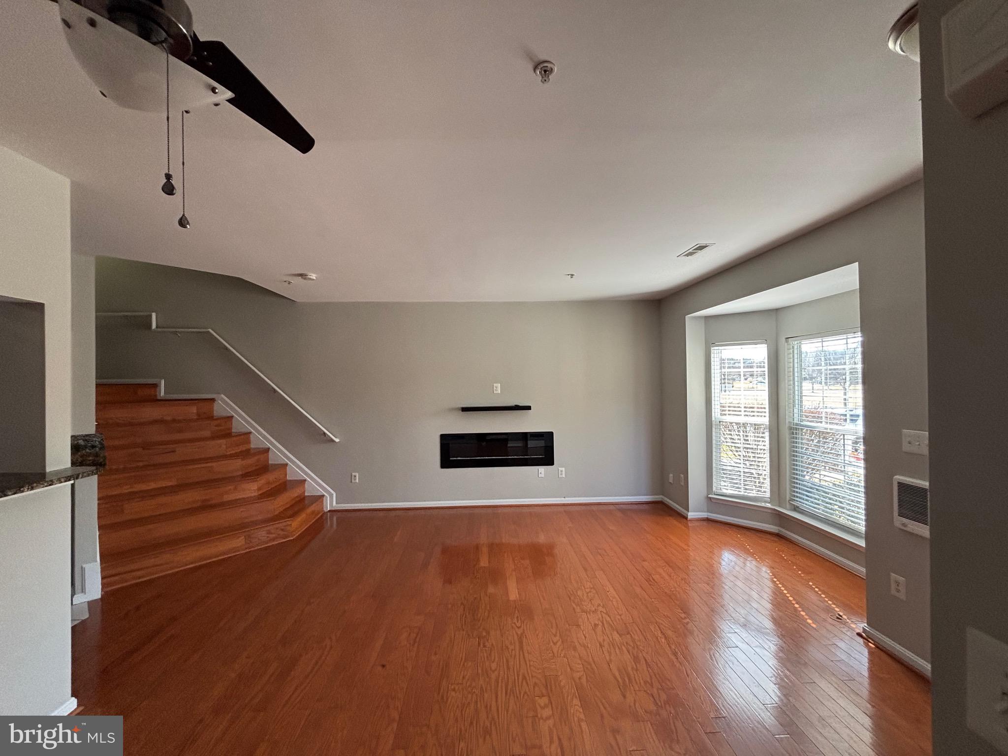 ENCLAVE AT SEVEN OAKS - Residential