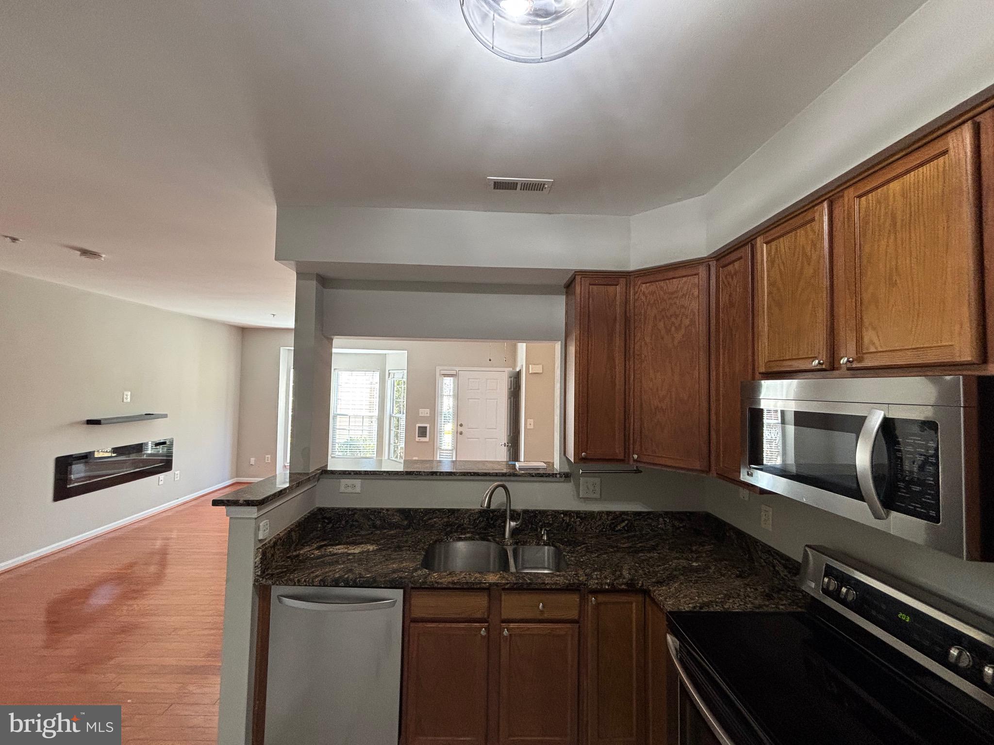 ENCLAVE AT SEVEN OAKS - Residential