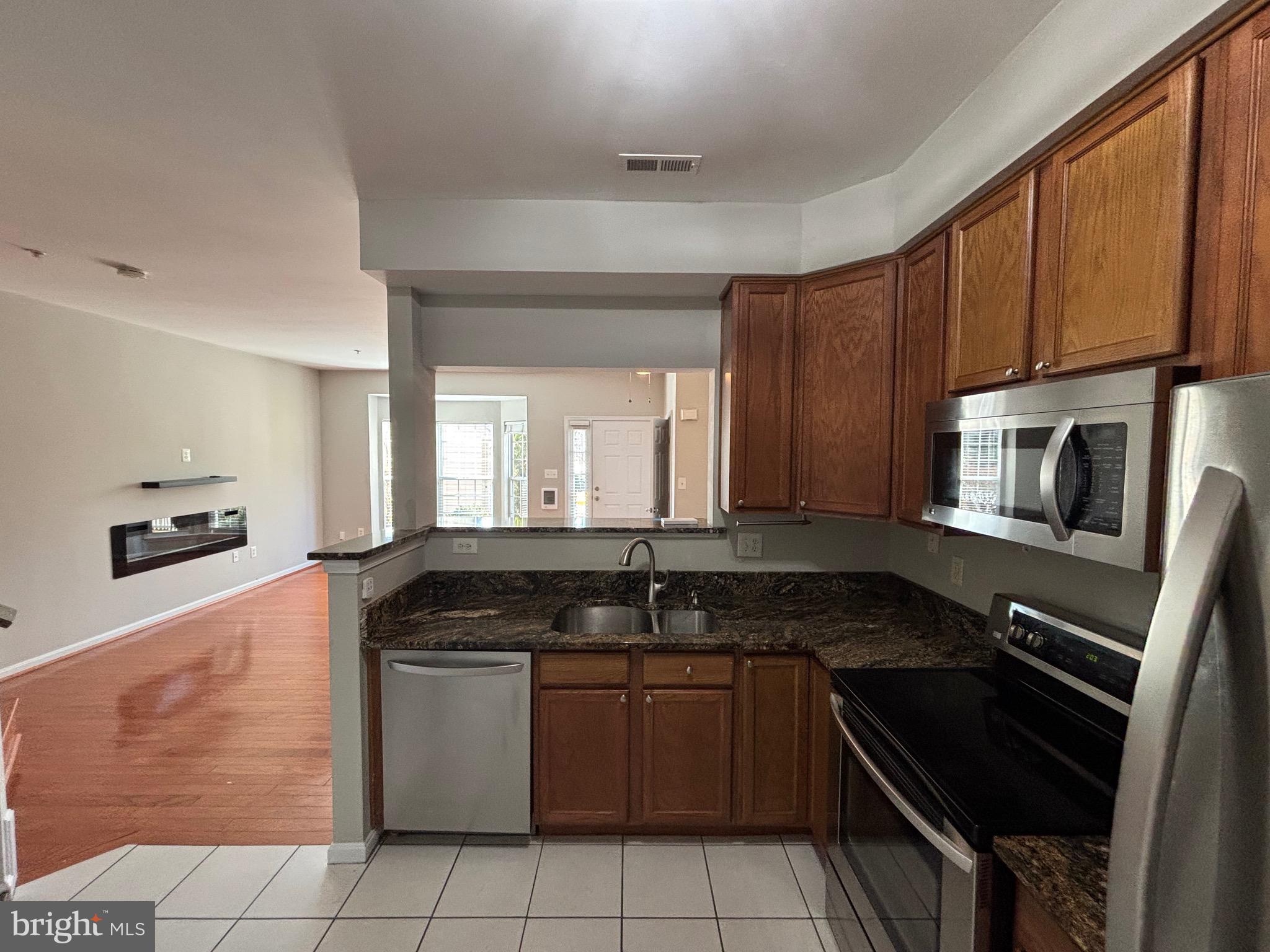 ENCLAVE AT SEVEN OAKS - Residential