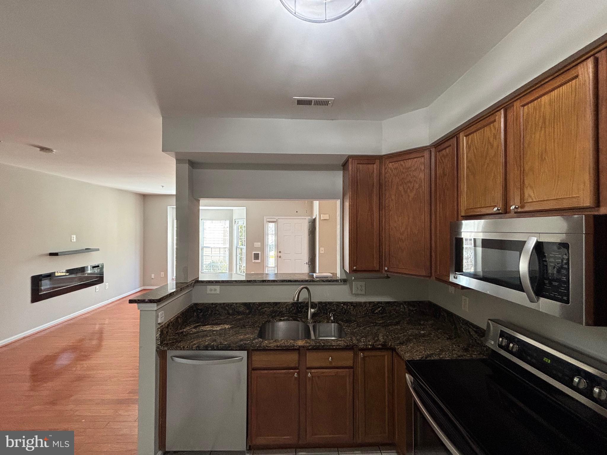 ENCLAVE AT SEVEN OAKS - Residential