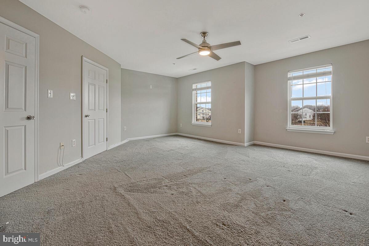 ENCLAVE AT SEVEN OAKS - Residential