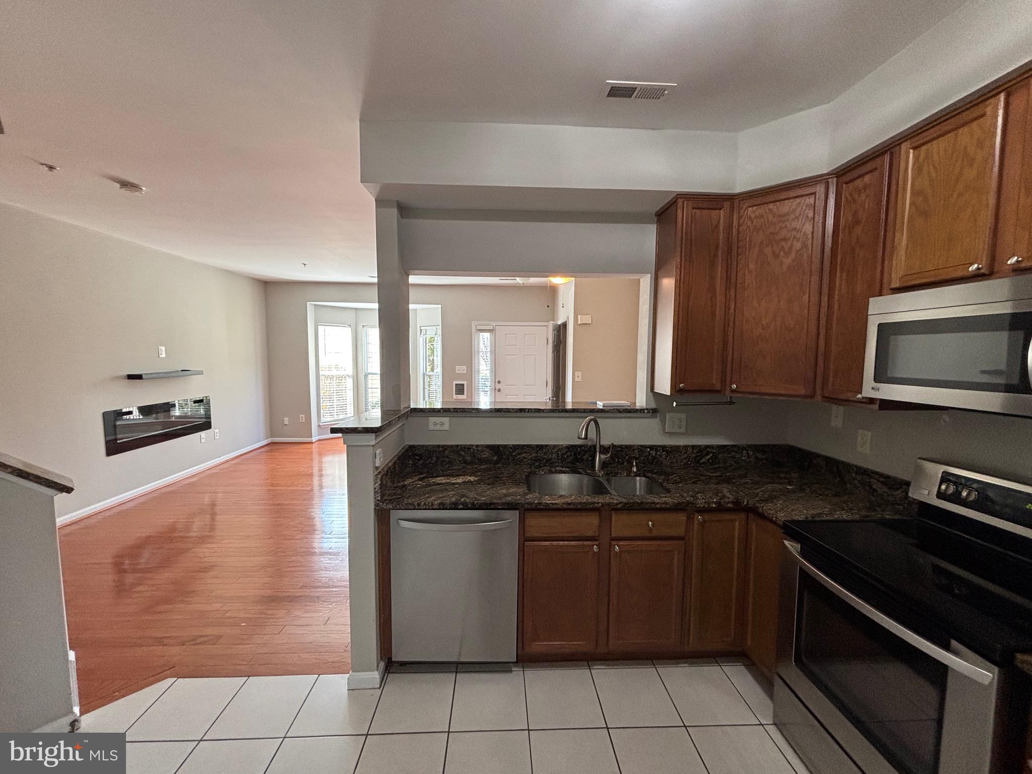 ENCLAVE AT SEVEN OAKS - Residential