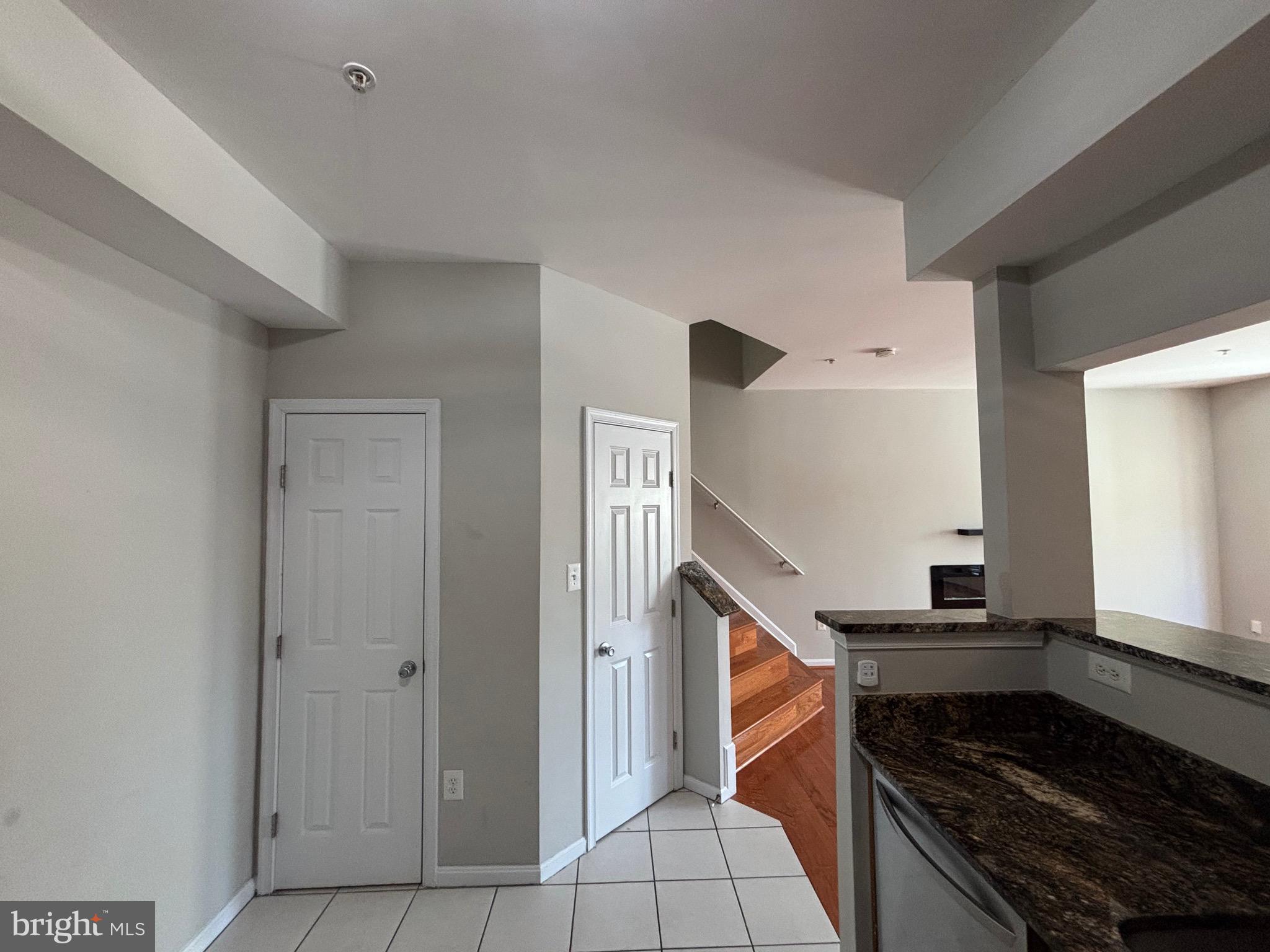 ENCLAVE AT SEVEN OAKS - Residential