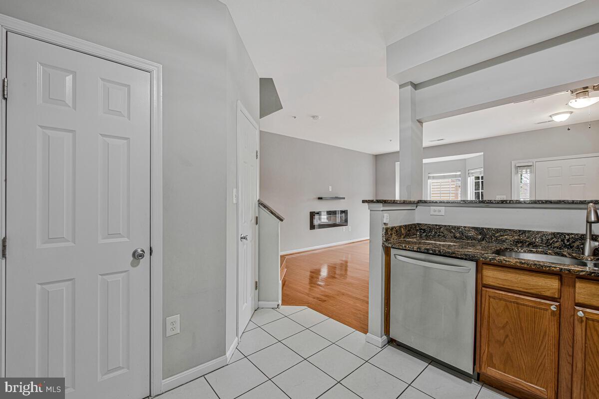 ENCLAVE AT SEVEN OAKS - Residential