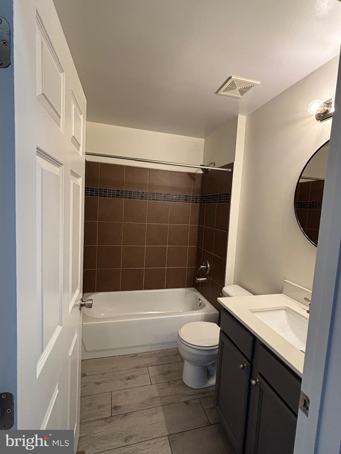 ENCLAVE AT SEVEN OAKS - Residential