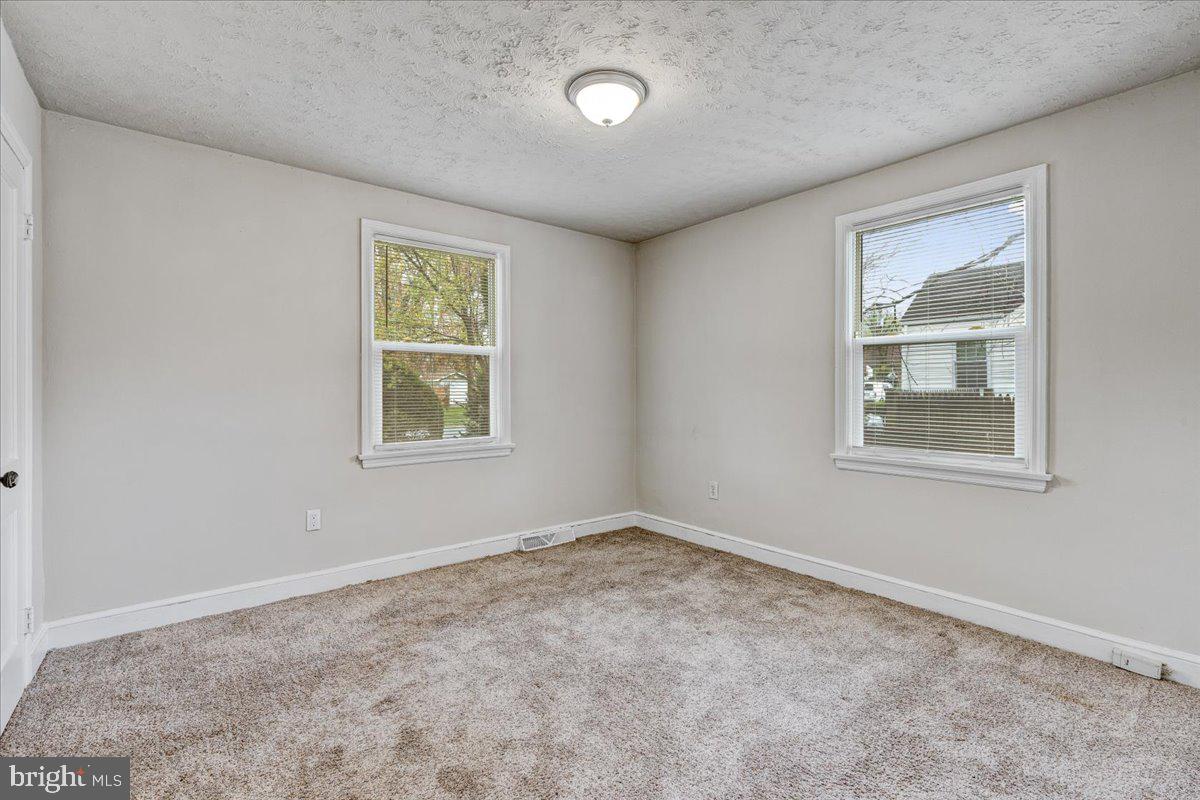 FOREST HEIGHTS - Residential