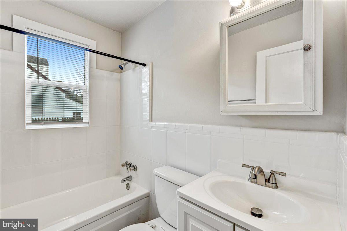 FOREST HEIGHTS - Residential