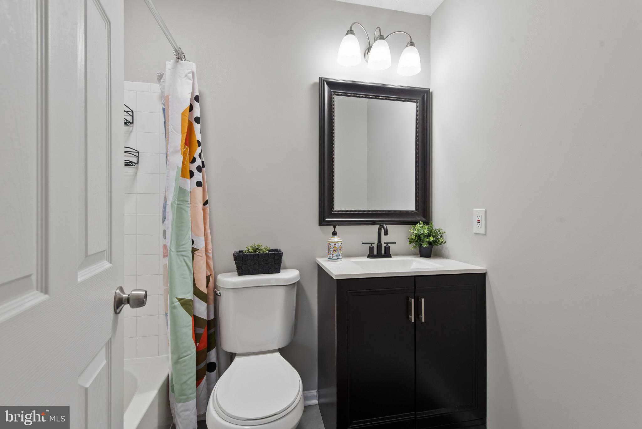 SUMMER WOODS - Residential