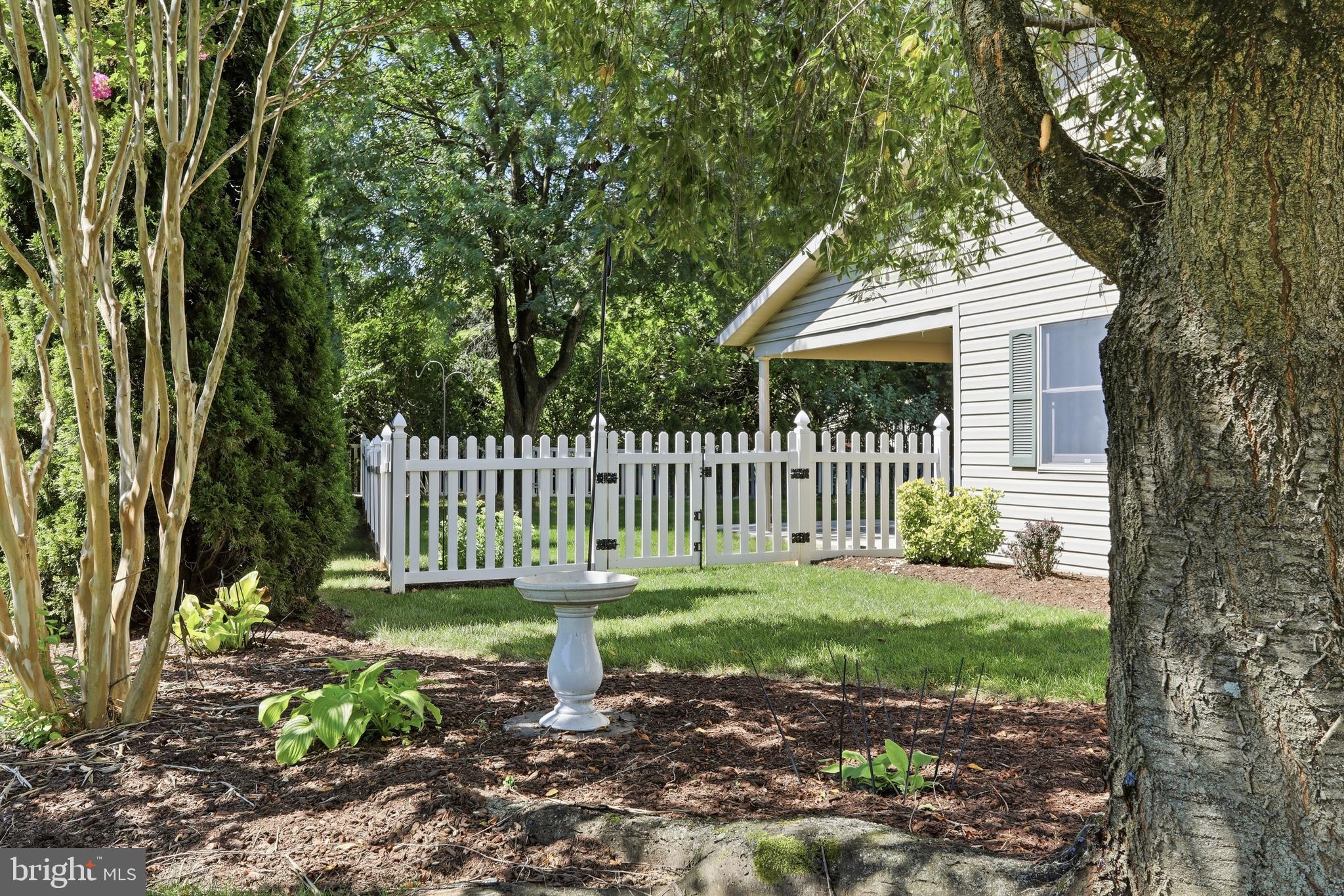 312 WOODVALE DRIVE