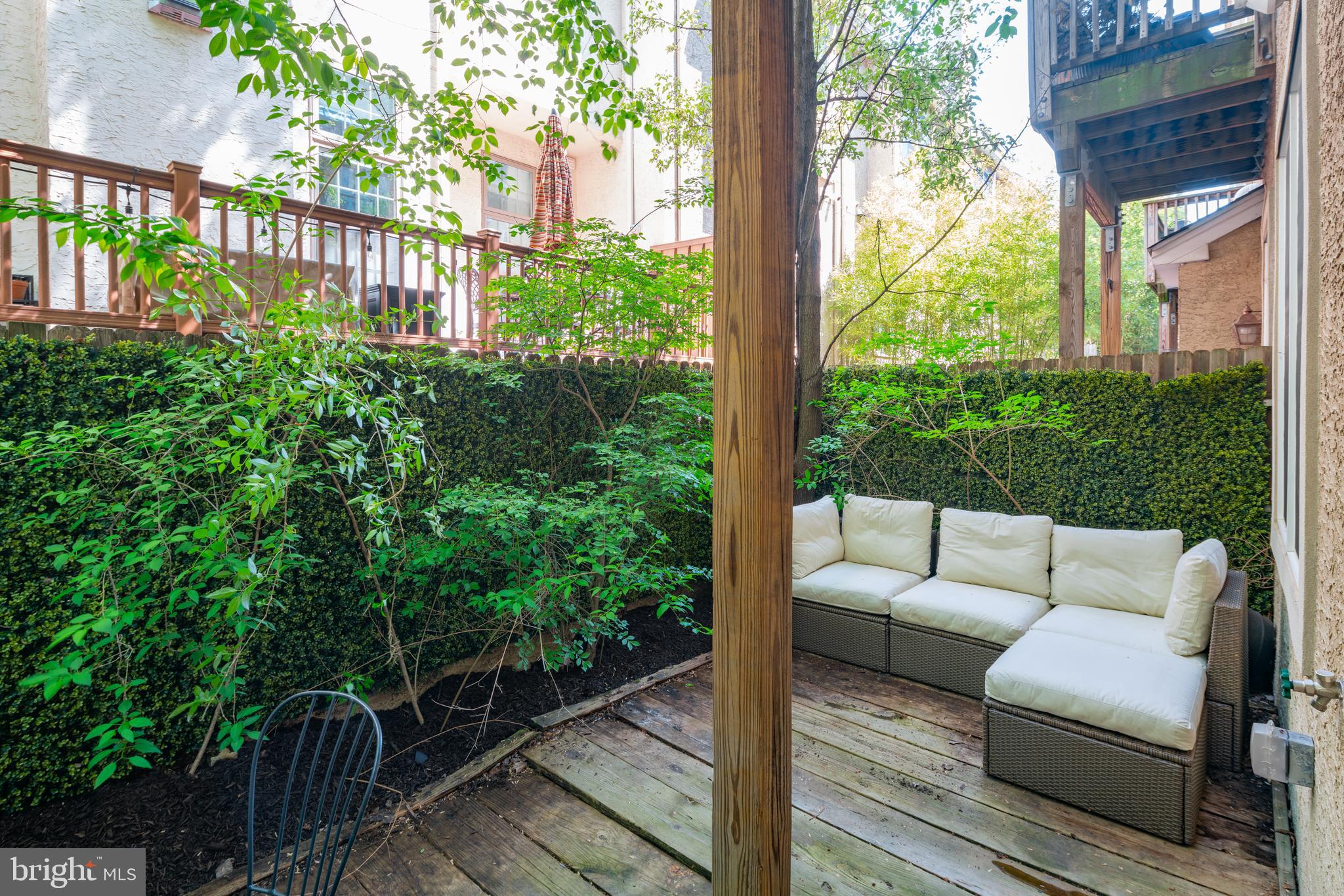 SOCIETY HILL - Residential