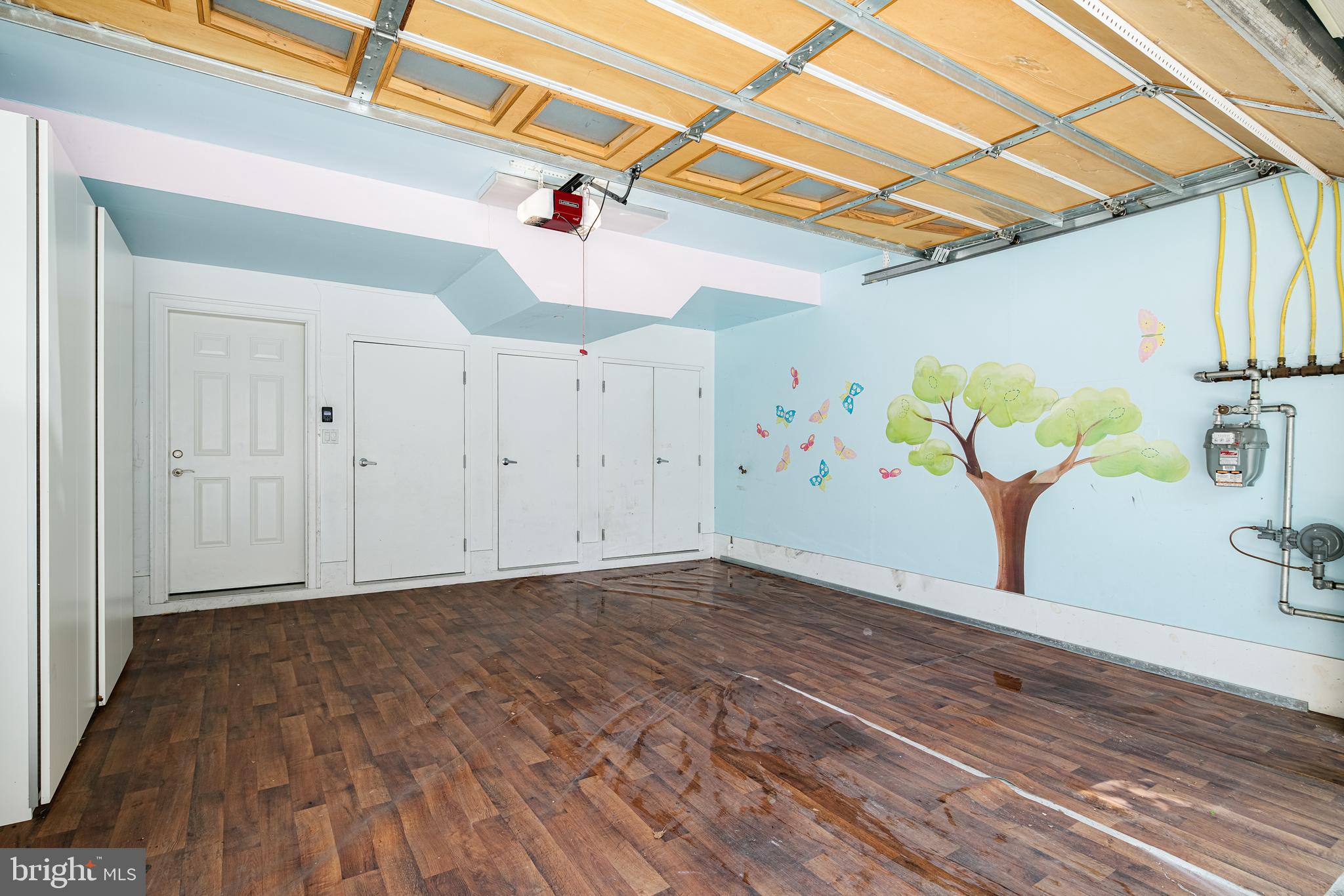 SOCIETY HILL - Residential