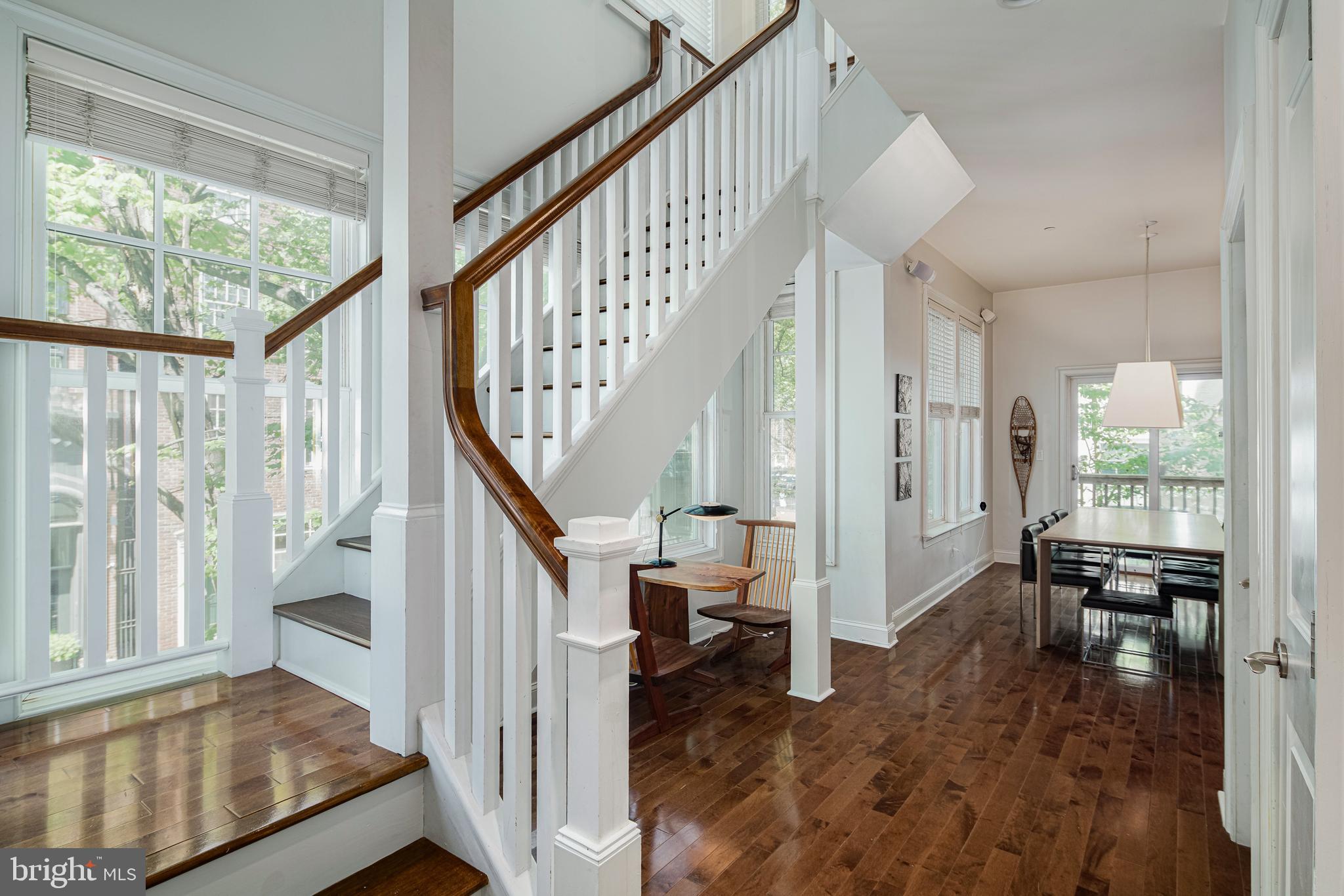 SOCIETY HILL - Residential