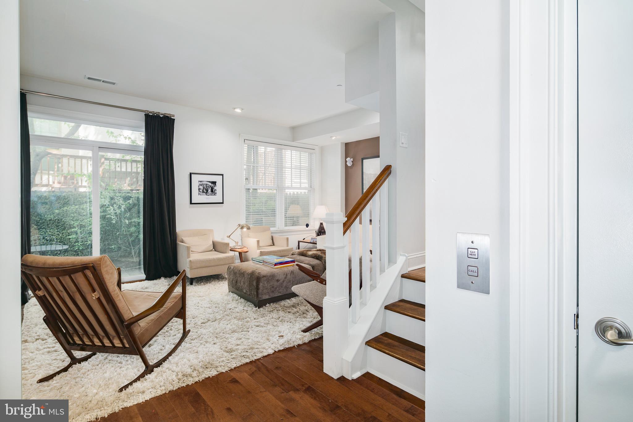 SOCIETY HILL - Residential