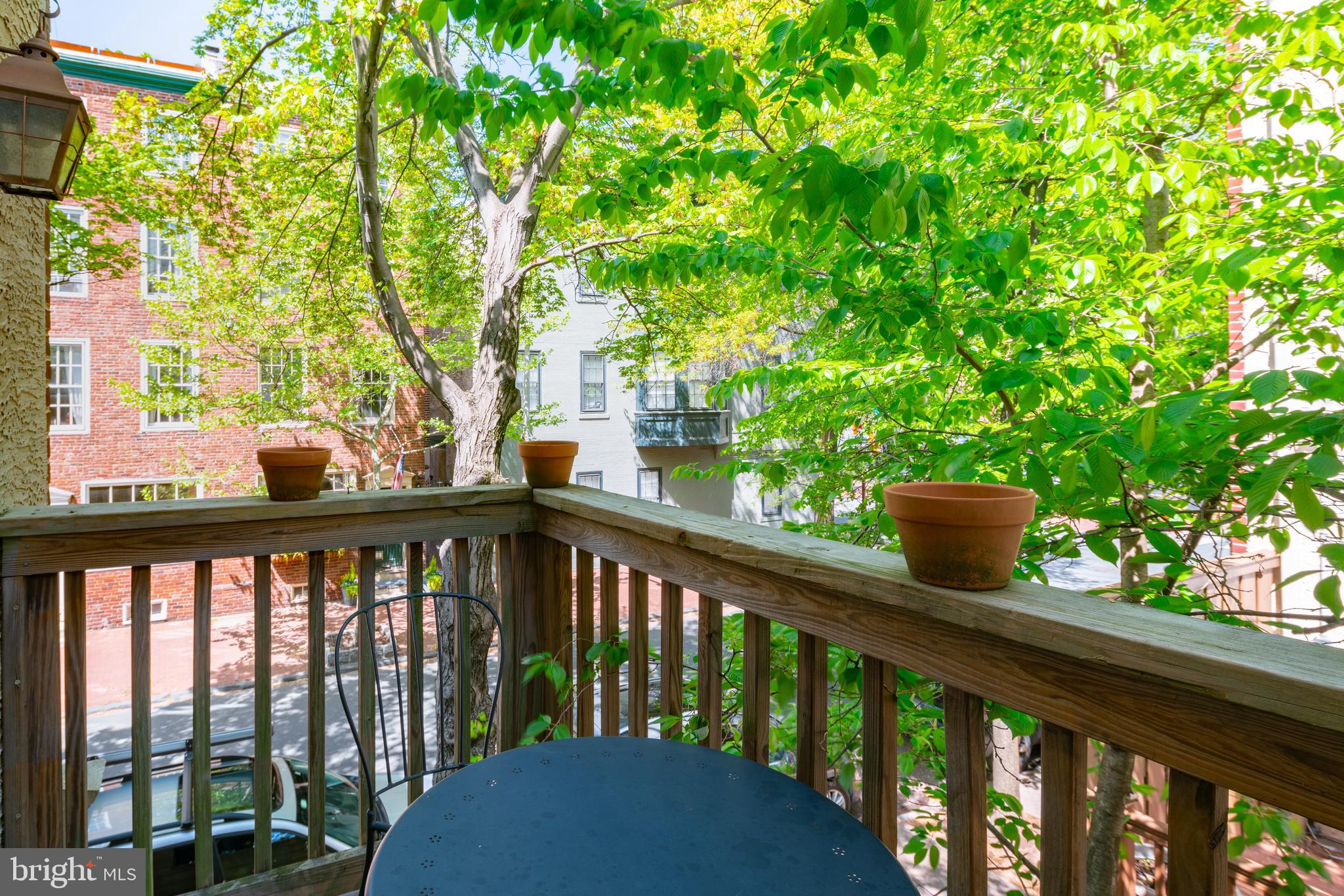 SOCIETY HILL - Residential