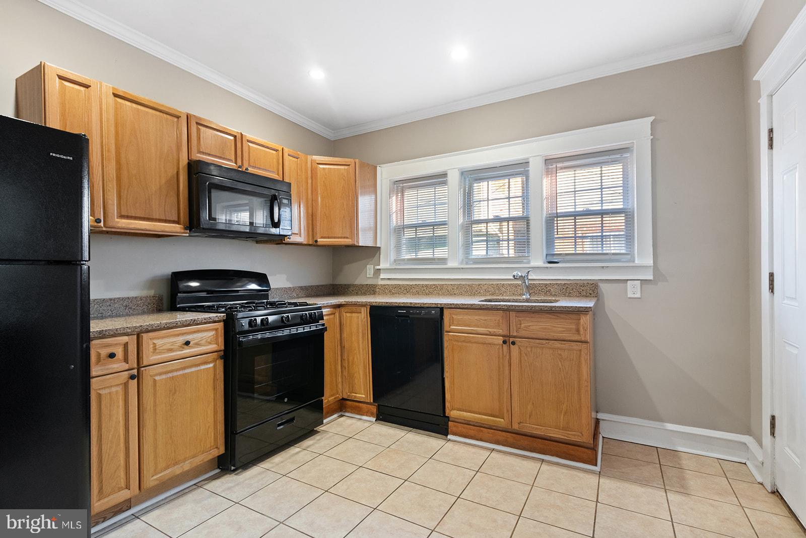 PHILADELPHIA (SOUTH) - Residential