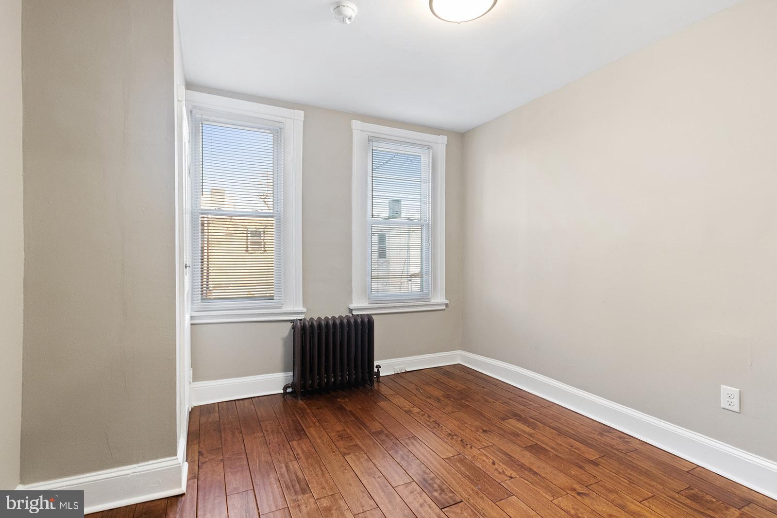 PHILADELPHIA (SOUTH) - Residential