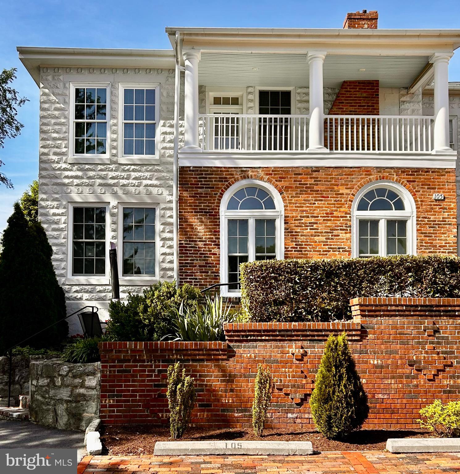 411 N LOUDOUN STREET U105 105