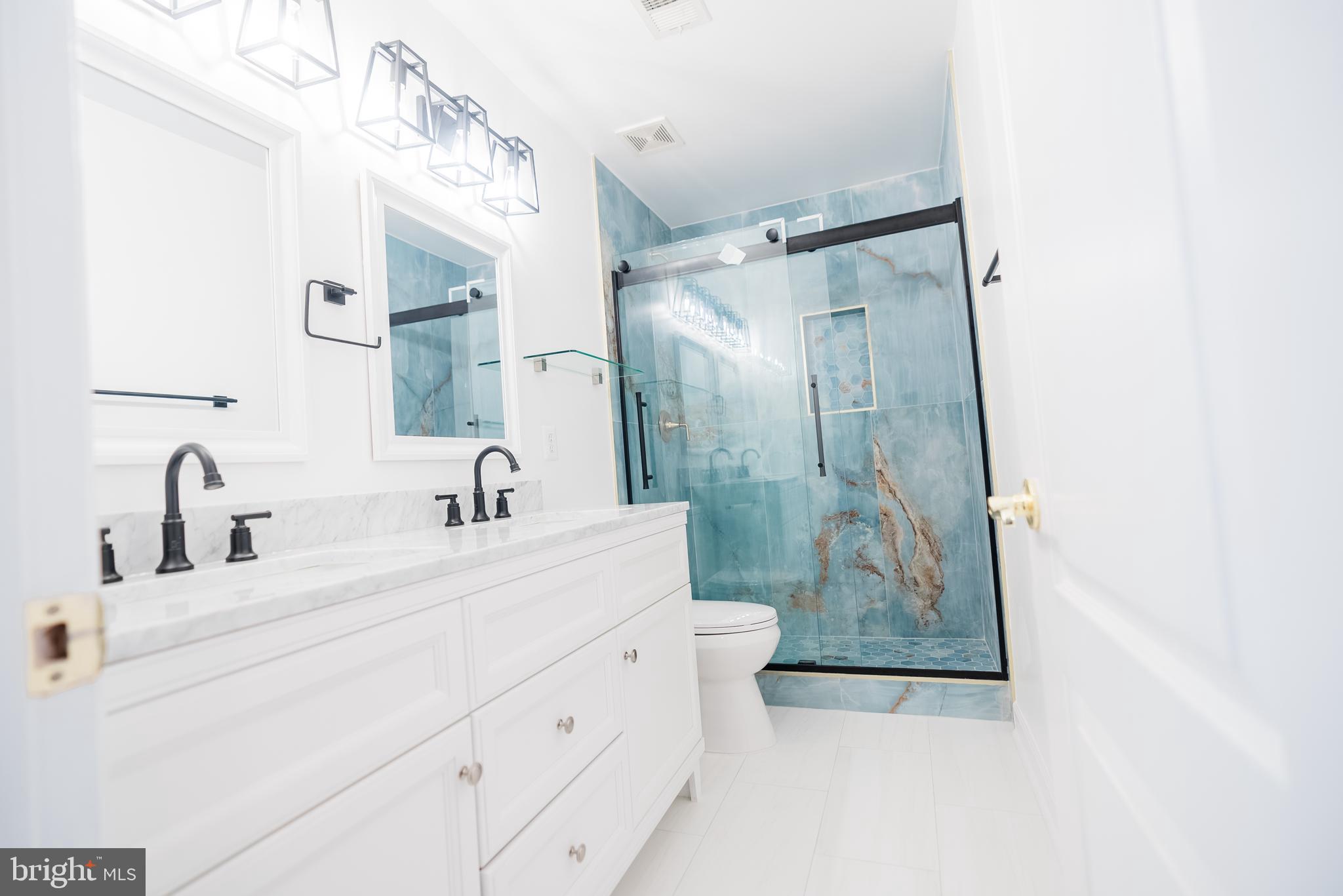 AVALON - Residential Lease