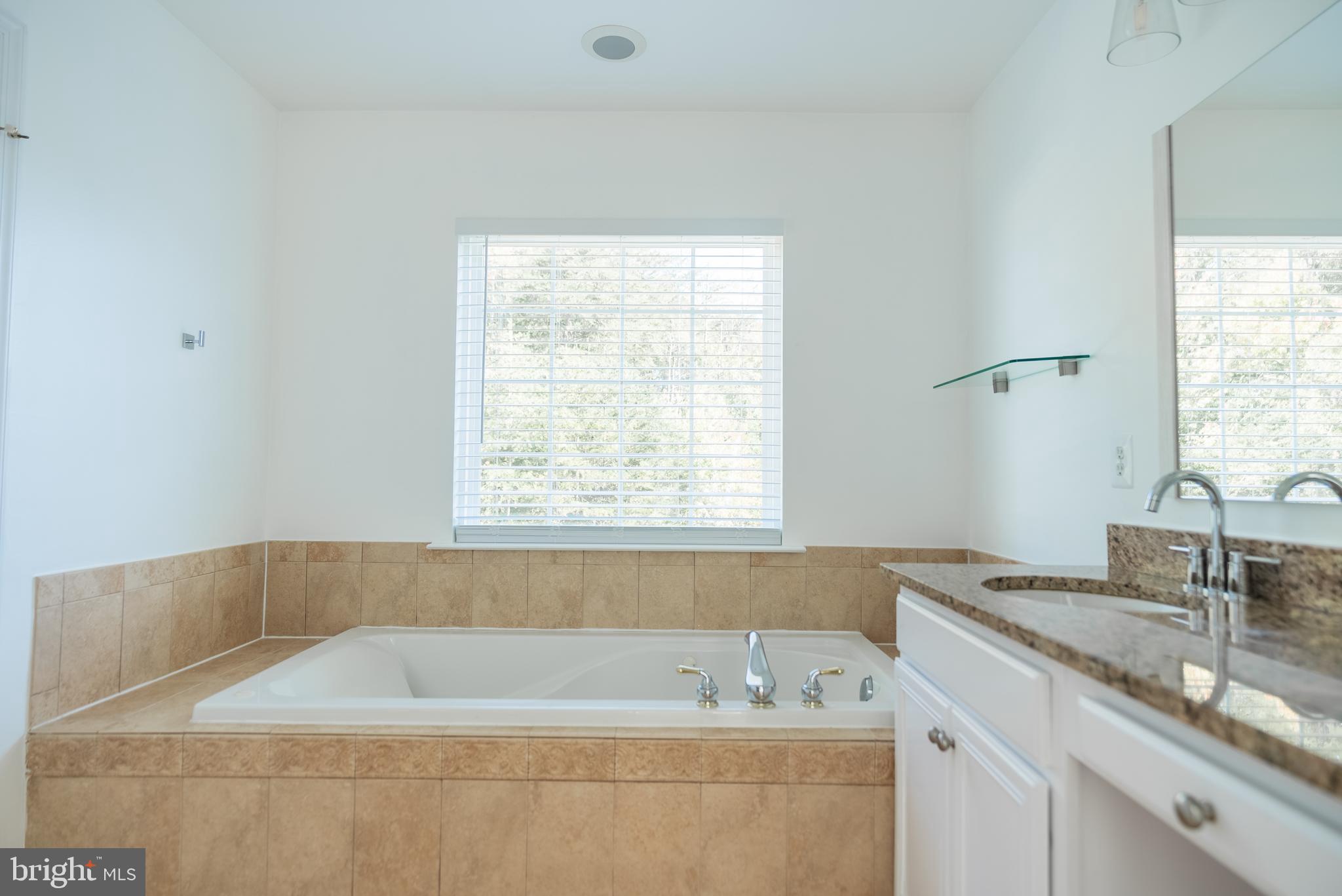 AVALON - Residential Lease