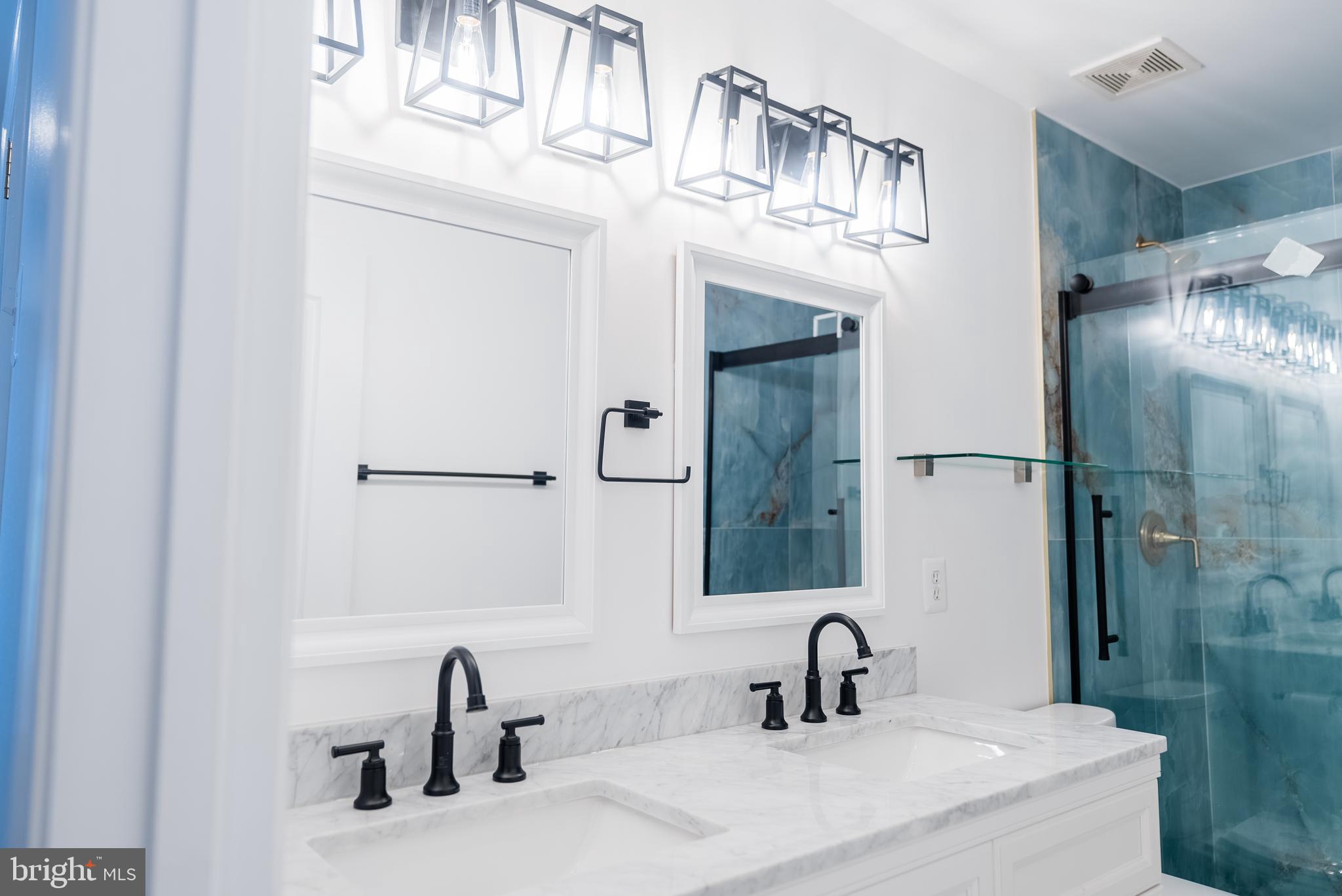 AVALON - Residential Lease