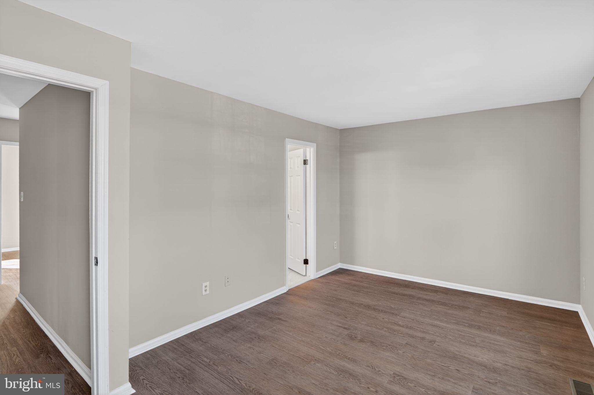 HEATHER GLEN - Residential