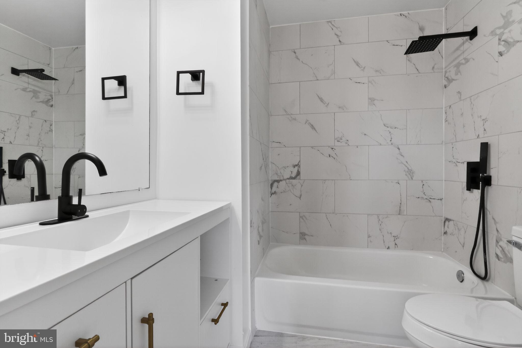 HEATHER GLEN - Residential