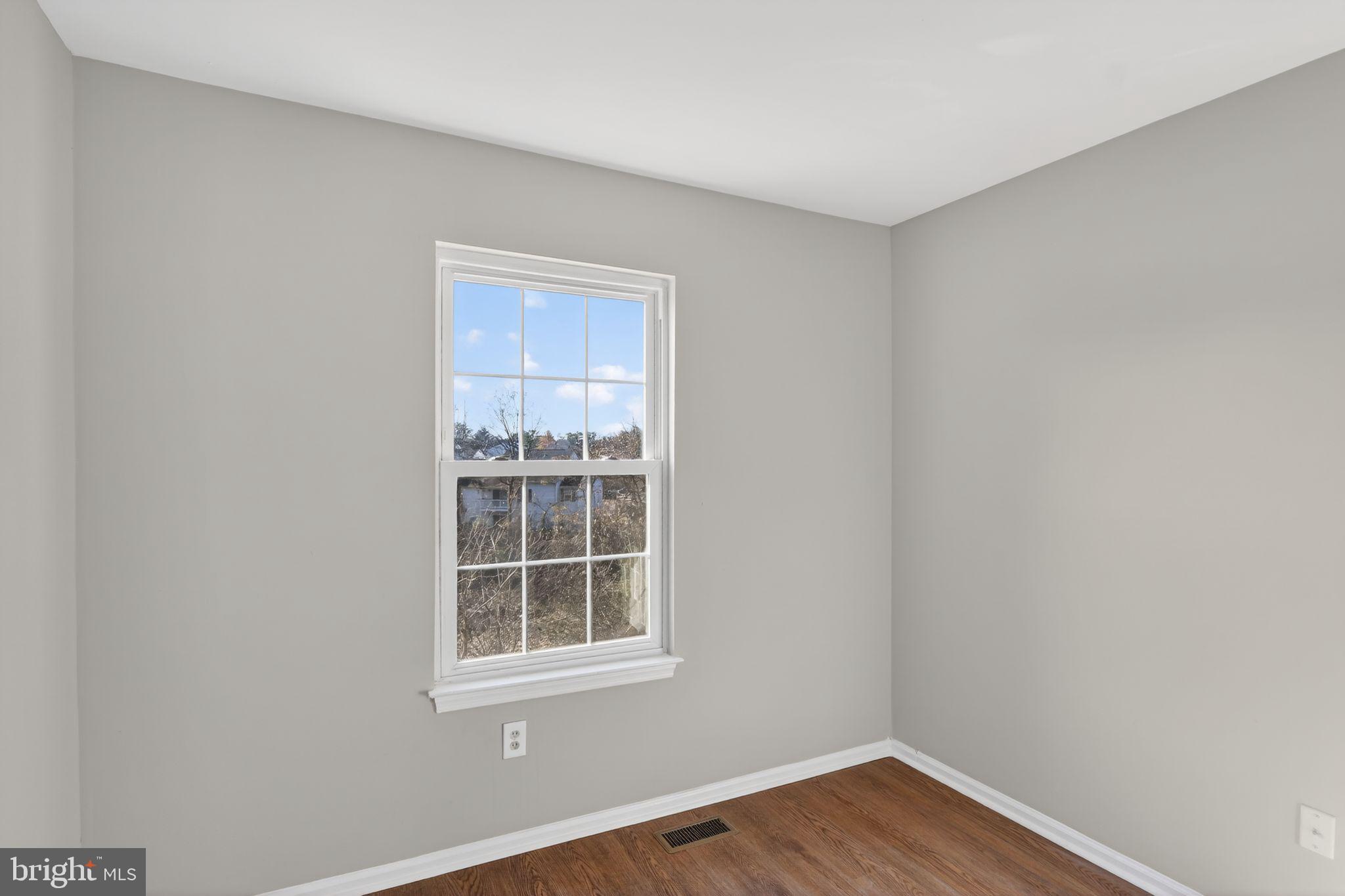 HEATHER GLEN - Residential