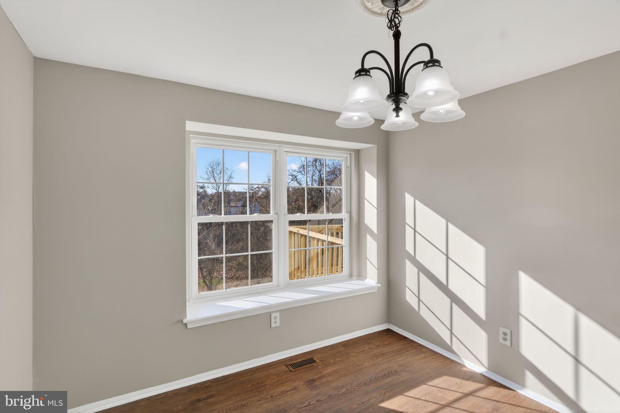 HEATHER GLEN - Residential