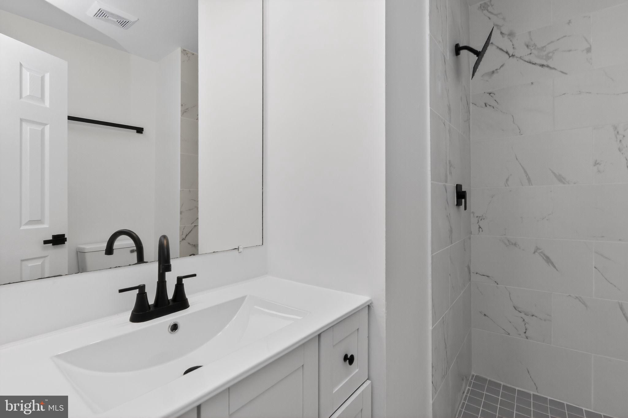 HEATHER GLEN - Residential