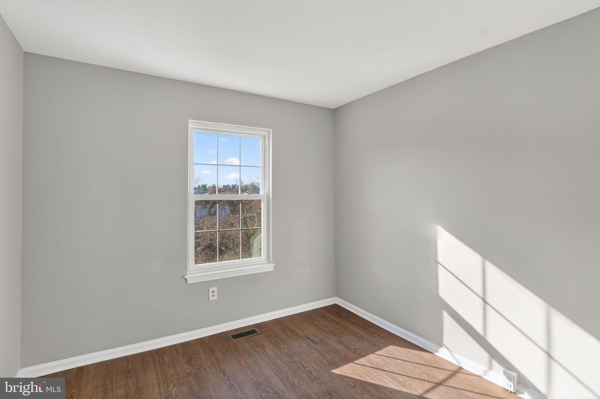 HEATHER GLEN - Residential